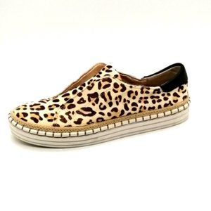 J Slides Womens Sneaker Leopard Print 6 Flat Heel Slip On Cushioned Multicolor